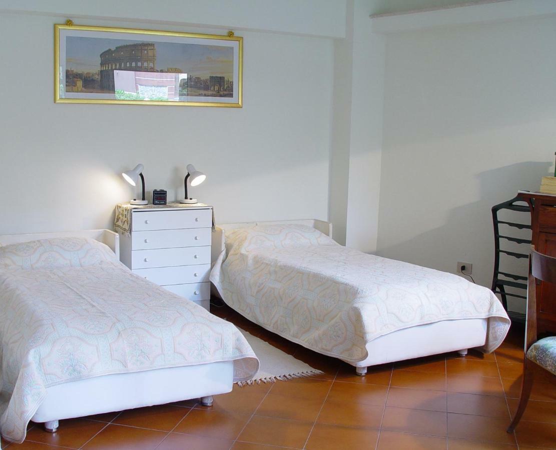 Buone Vacanze A Roma! Luaran gambar